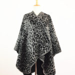 Leopard jacquard knit shawl